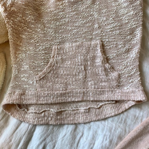 Kali Pink Sweater with Hood size M - Picture 6 of 8